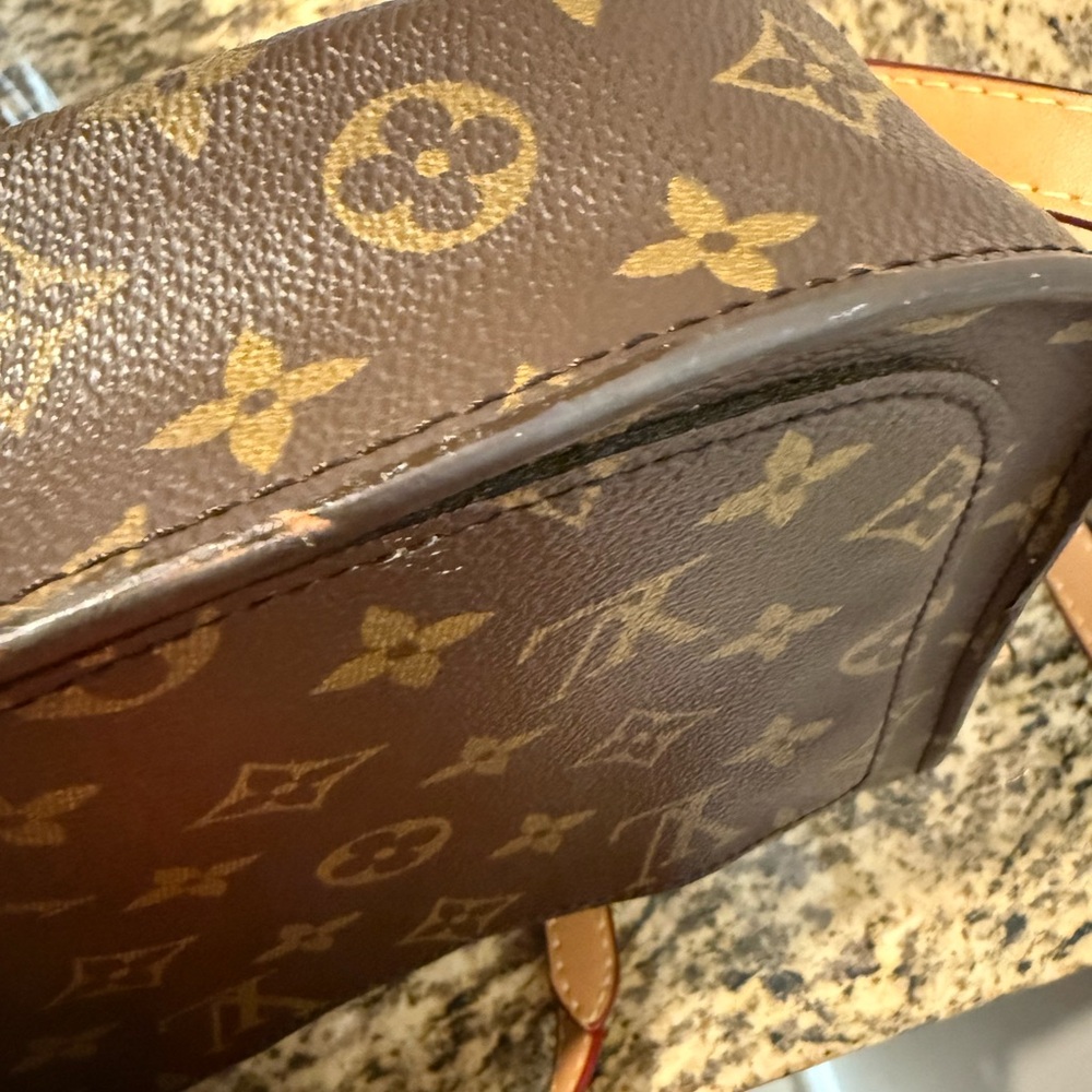 *FLASH SALE* LOUIS VUITTON-LP0952 Saint Cloud Crossbody Monogram Canvas - Picture 16 of 16